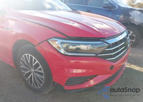 2019 Volkswagen Jetta 1.4T Sel z USA, uszkodzony, nr VIN 3VWE57BU5KM079548